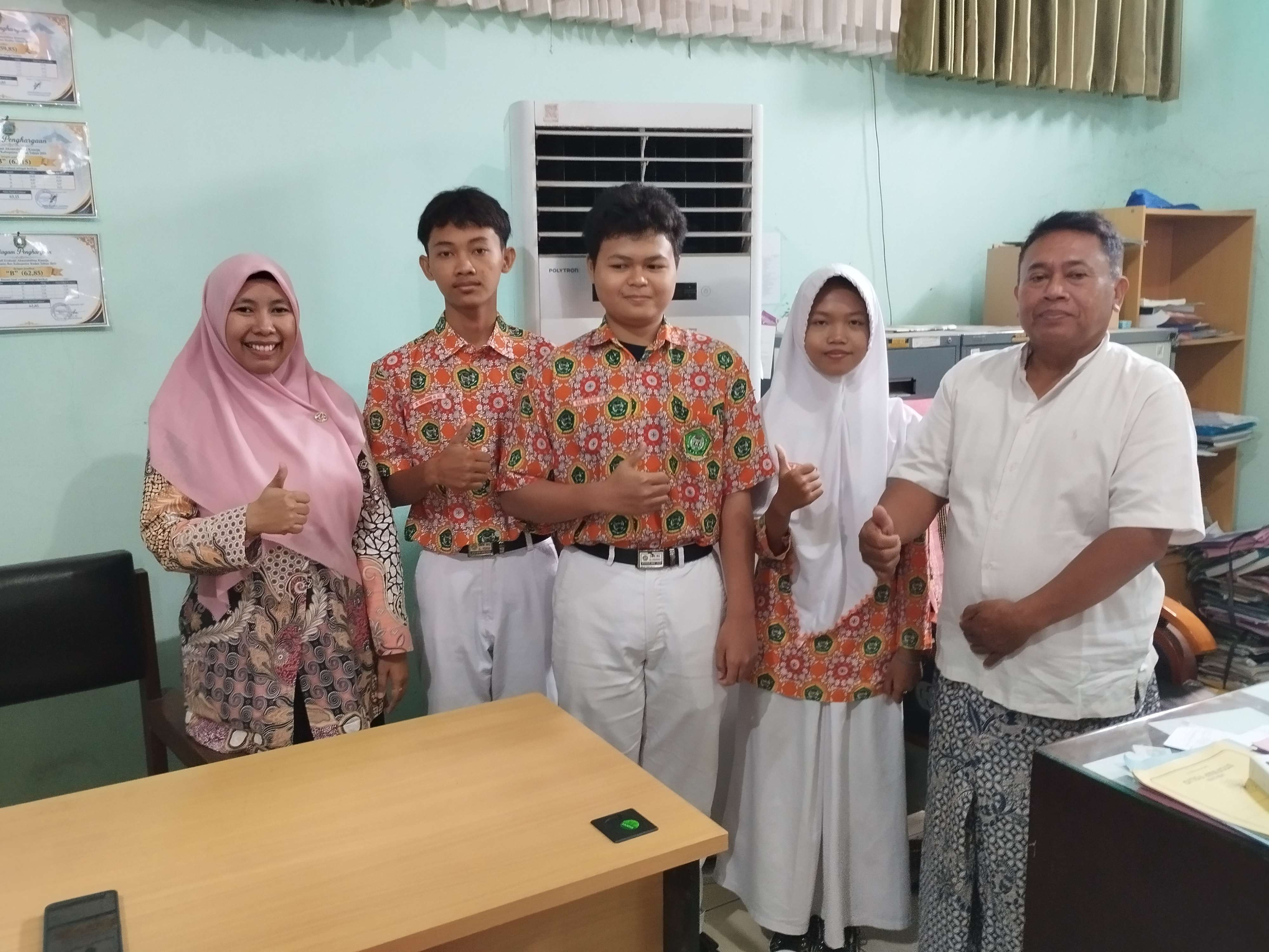 Kantor Kecamatan Bae